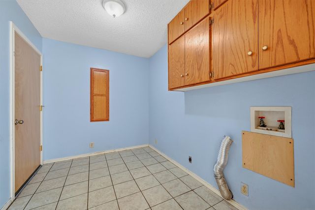 521 Mccraw Lane, Denison, TX 75021