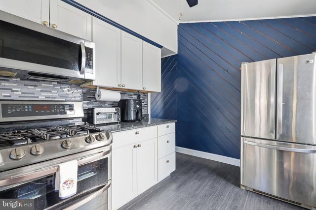 921--923 LYNDALE AVE, Trenton, NJ 08629