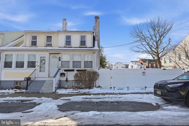 921--923 LYNDALE AVE, Trenton, NJ 08629