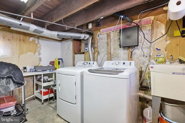 921--923 LYNDALE AVE, Trenton, NJ 08629