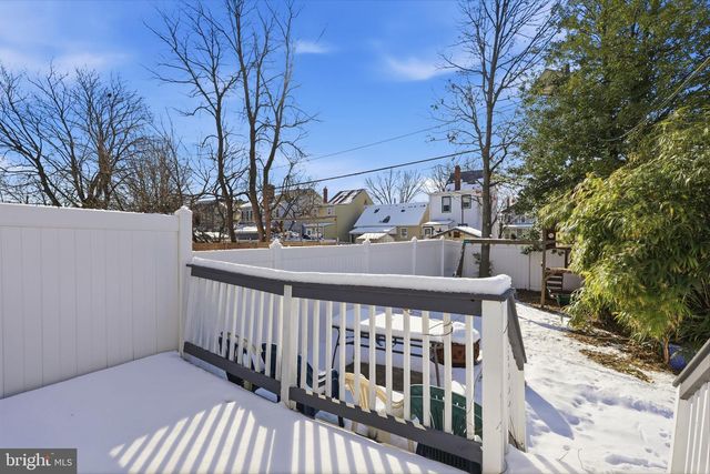 921--923 LYNDALE AVE, Trenton, NJ 08629