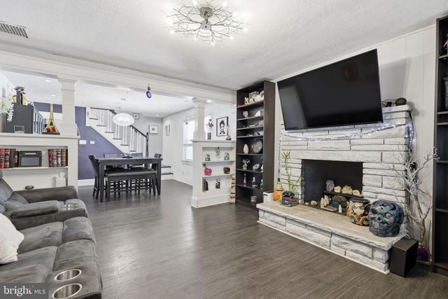 921--923 LYNDALE AVE, Trenton, NJ 08629