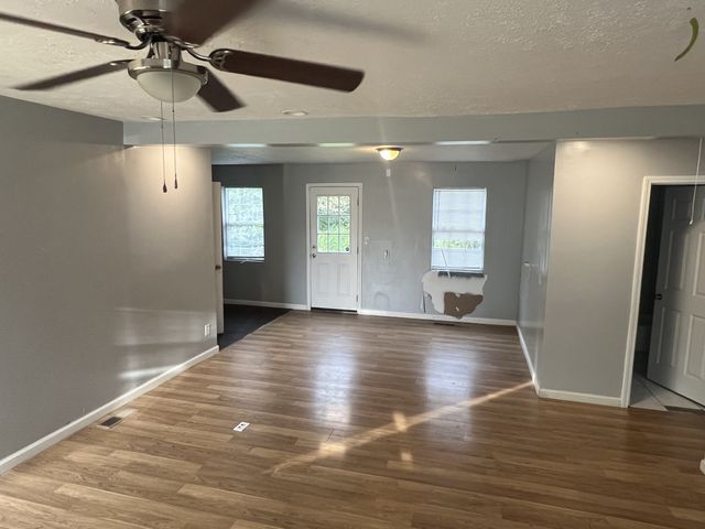 134 Liddon St, Jackson, TN 38301