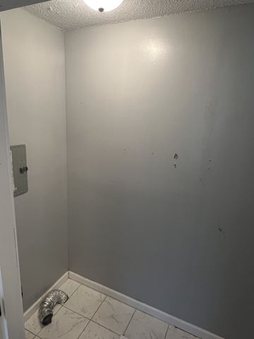 134 Liddon St, Jackson, TN 38301