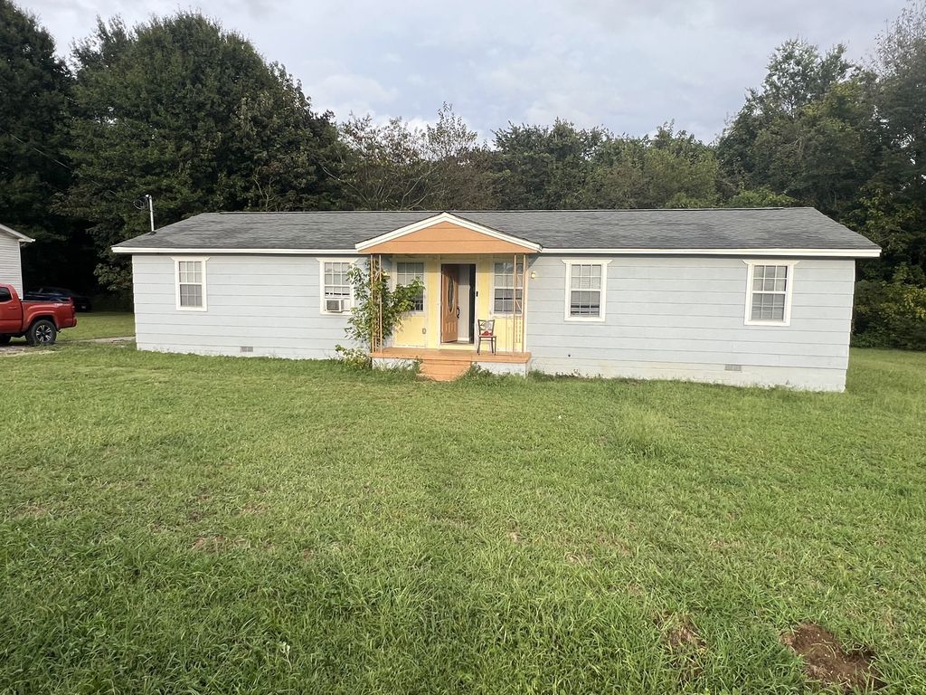 134 Liddon St, Jackson, TN 38301