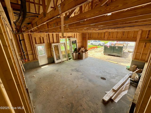1462 Pinecroft Lane, Bolivia, NC 28422