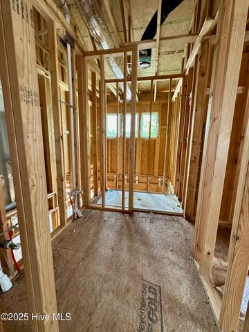 1462 Pinecroft Lane, Bolivia, NC 28422