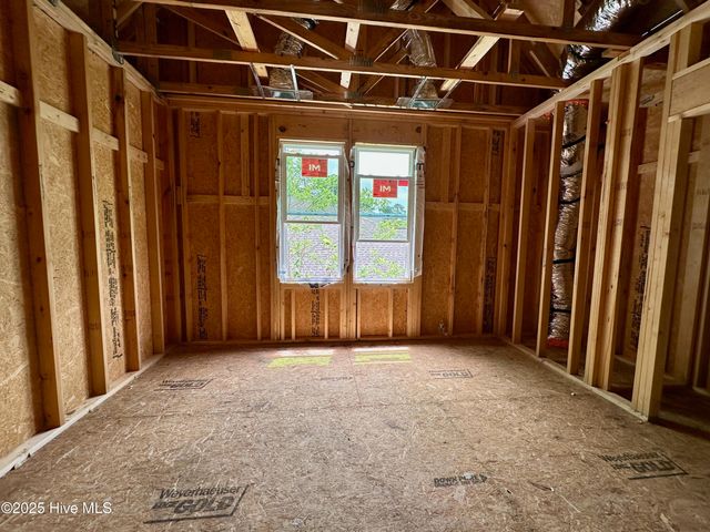 1462 Pinecroft Lane, Bolivia, NC 28422