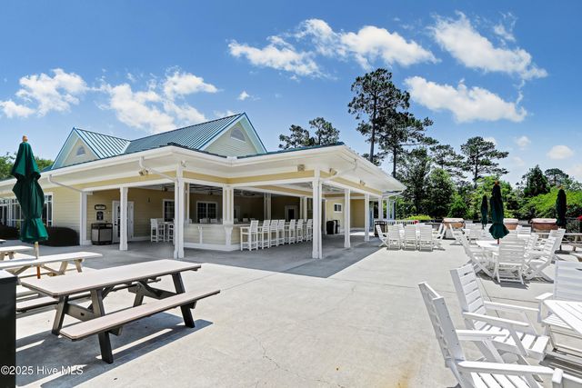 1462 Pinecroft Lane, Bolivia, NC 28422