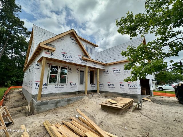 1462 Pinecroft Lane, Bolivia, NC 28422