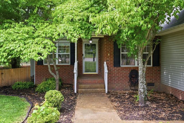 3403 McGee Cv, Thompsons Station, TN 37179