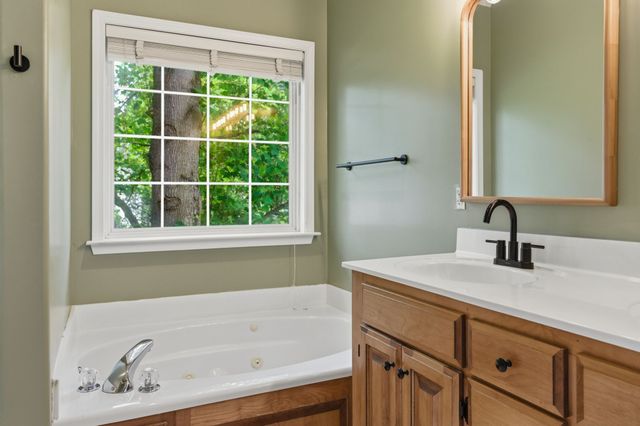 3403 McGee Cv, Thompsons Station, TN 37179