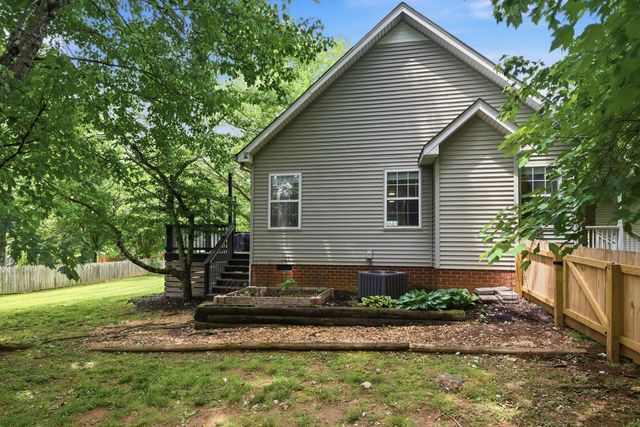 3403 McGee Cv, Thompsons Station, TN 37179