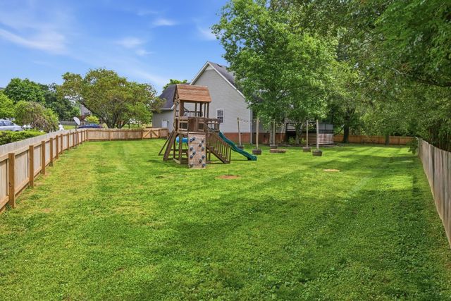 3403 McGee Cv, Thompsons Station, TN 37179