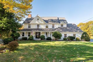 16 Cherry Hill Road, Claremont, NH 03743