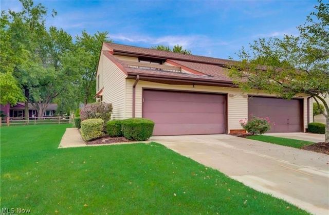 32663 Jefferson Drive 63, Solon, OH 44139