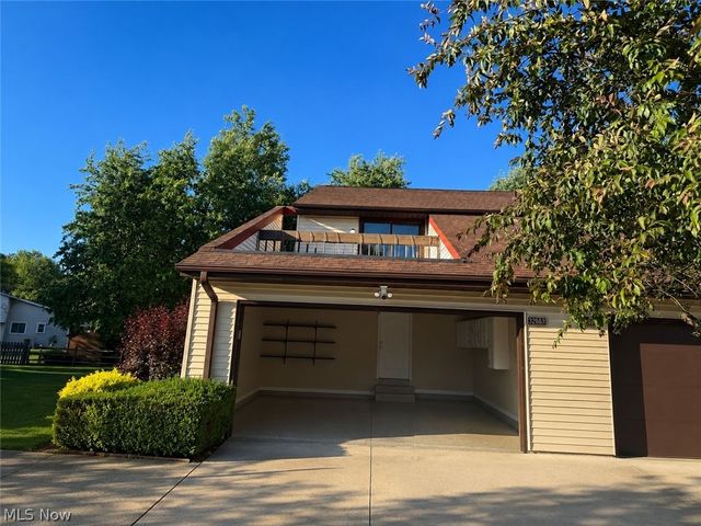 32663 Jefferson Drive 63, Solon, OH 44139