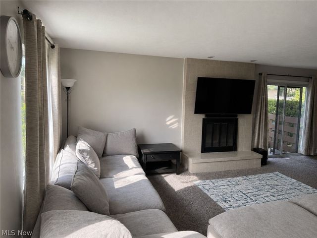 32663 Jefferson Drive 63, Solon, OH 44139