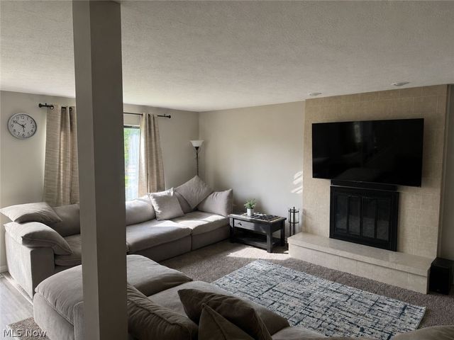 32663 Jefferson Drive 63, Solon, OH 44139
