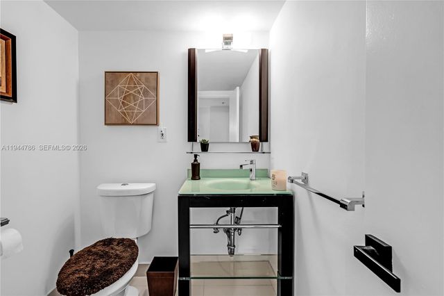 19380 Collins Ave 307, Sunny Isles Beach, FL 33160