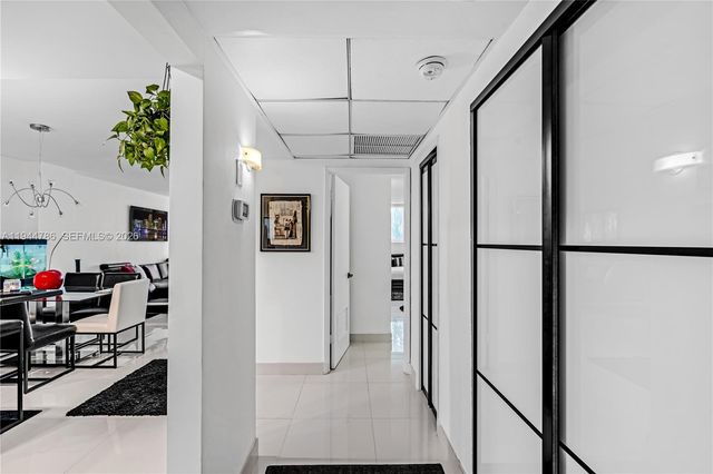 19380 Collins Ave 307, Sunny Isles Beach, FL 33160