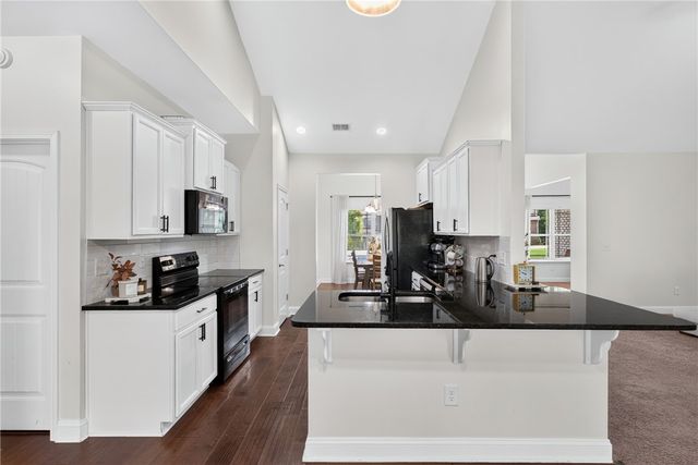 515 Dragonfly Court, Roebuck, SC 29376