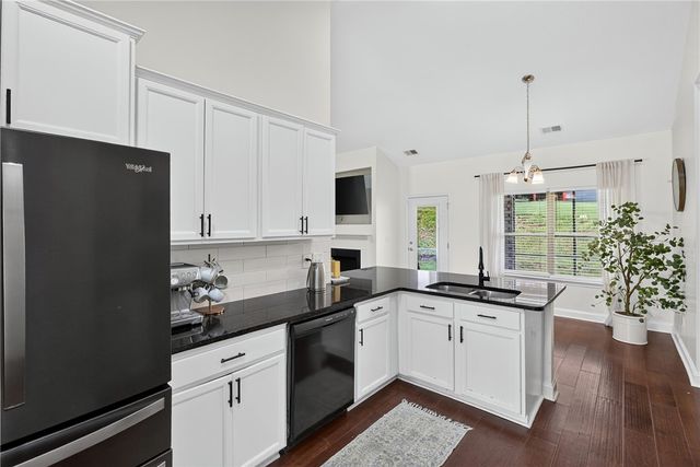 515 Dragonfly Court, Roebuck, SC 29376