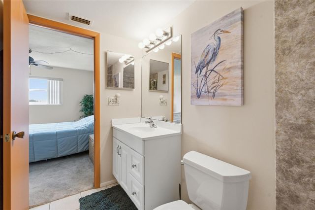 175 116TH AVENUE 206, Treasure Island, FL 33706