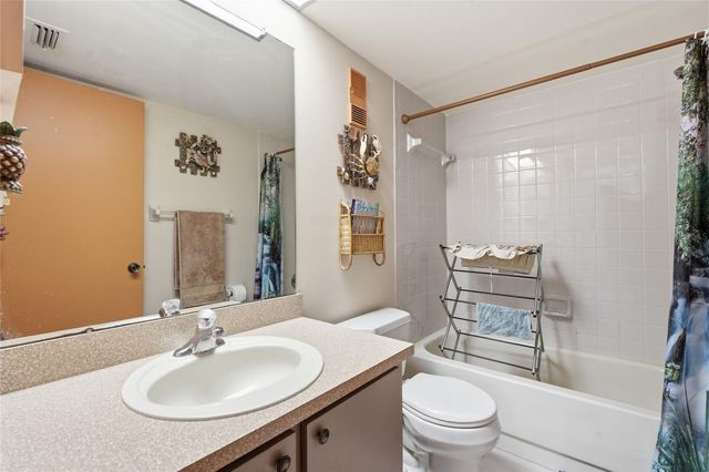 175 116TH AVENUE 206, Treasure Island, FL 33706