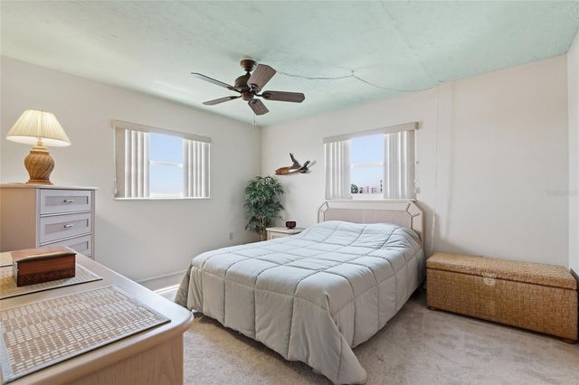 175 116TH AVENUE 206, Treasure Island, FL 33706