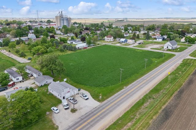 401 Hwy 21, Dysart, IA 52224