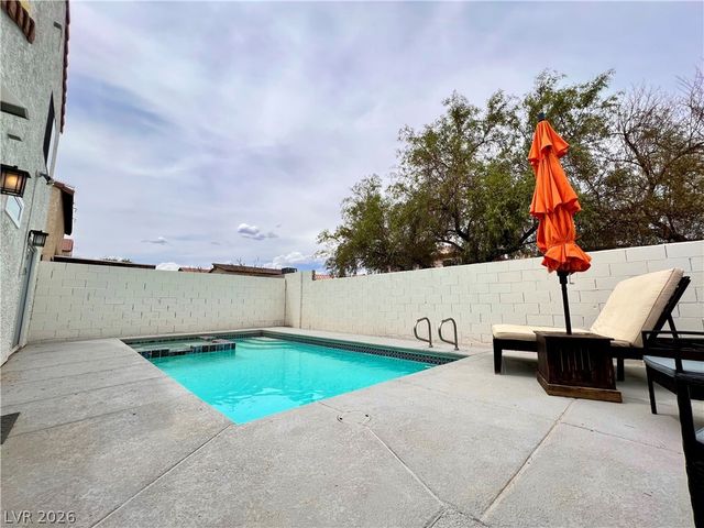 7716 Sparkle Avenue, Las Vegas, NV 89145