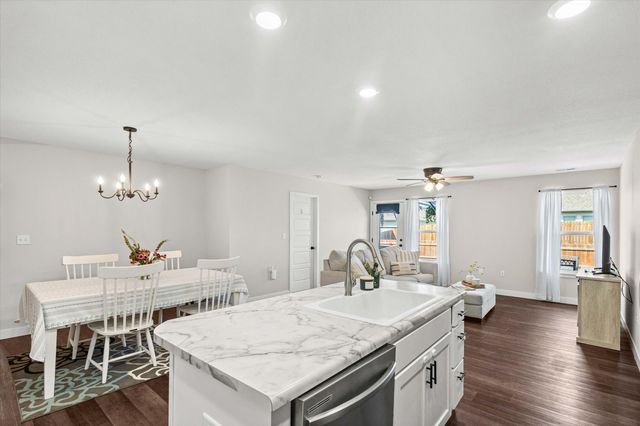 3425 TORINO LN, Columbia, MO 65202