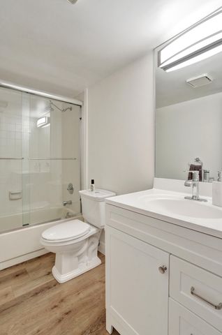 1122 NW 79th Drive, Plantation, FL 33322