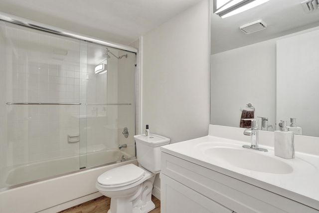 1122 NW 79th Drive, Plantation, FL 33322