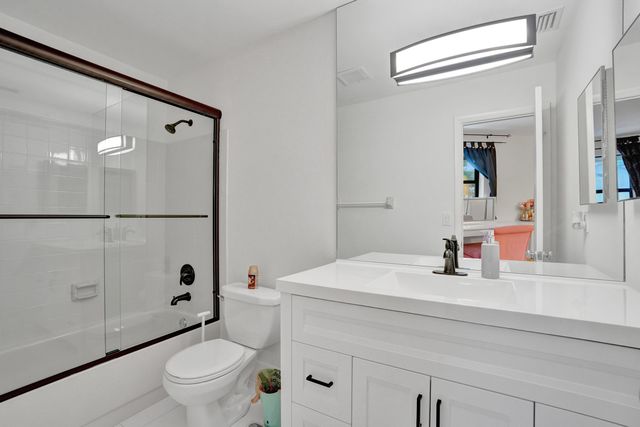 1122 NW 79th Drive, Plantation, FL 33322
