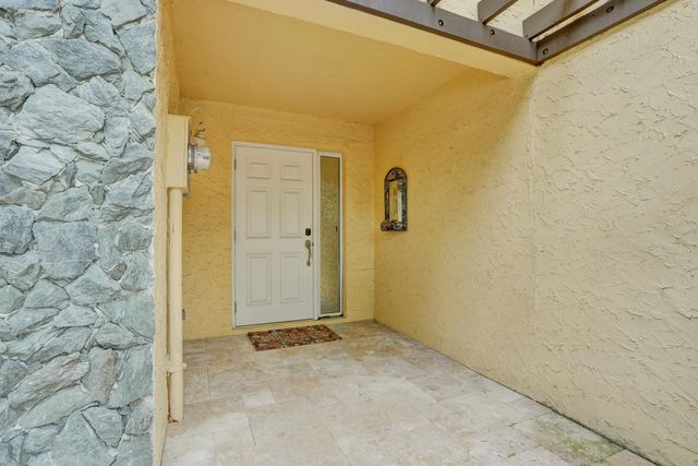 1122 NW 79th Drive, Plantation, FL 33322