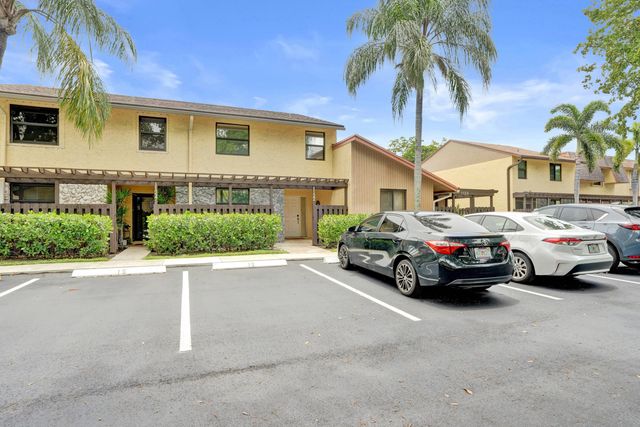 1122 NW 79th Drive, Plantation, FL 33322
