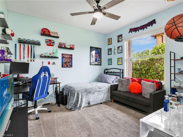 14484 Jekyll Island CT, Naples, FL 34119