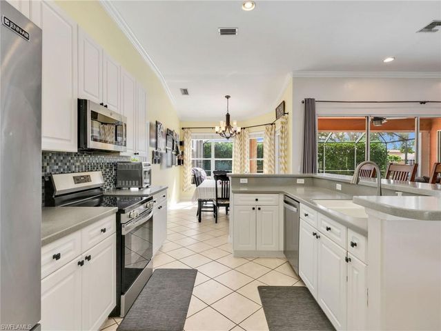 14484 Jekyll Island CT, Naples, FL 34119