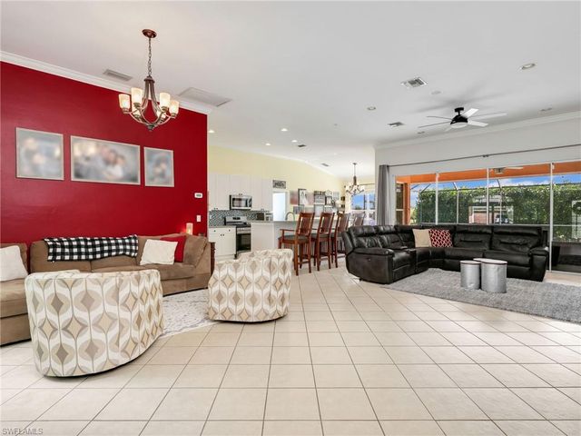 14484 Jekyll Island CT, Naples, FL 34119