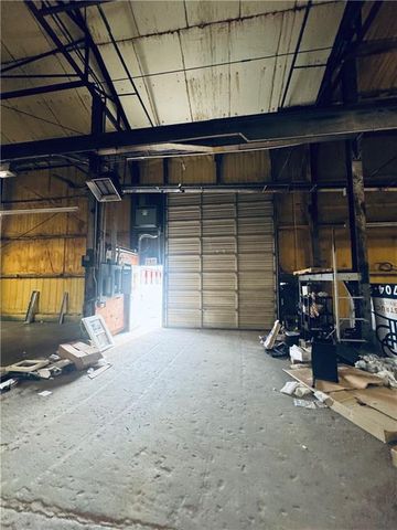 118 S Locust Street, Pittsburg, KS 66762