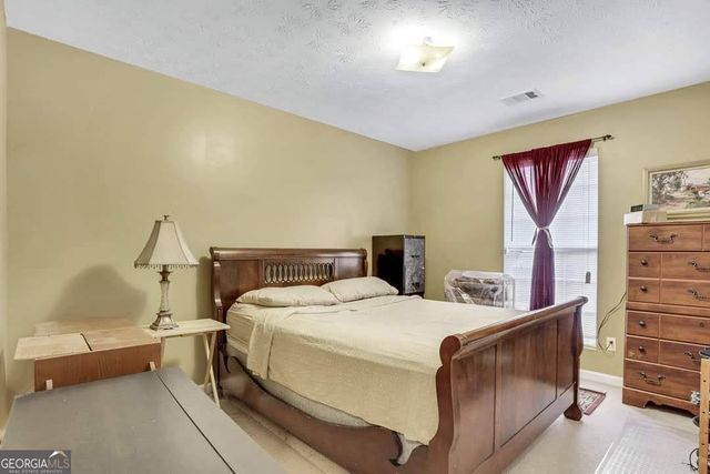 1528 Locomotive Drive NE, Conyers, GA 30013