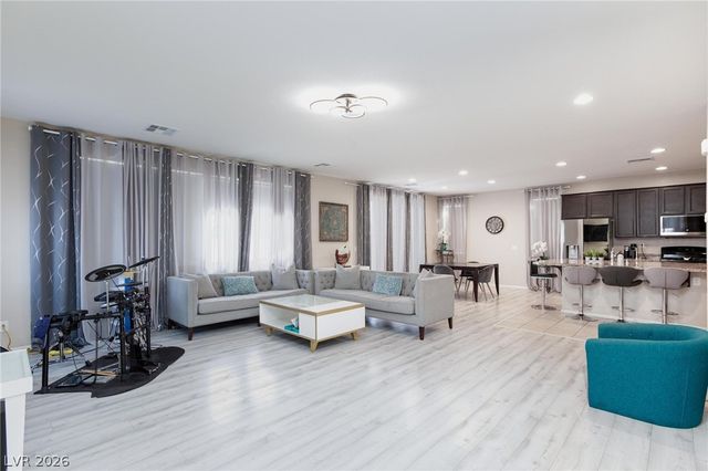 4902 Guysborough Street, Las Vegas, NV 89148