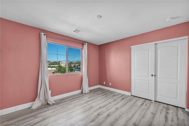 4902 Guysborough Street, Las Vegas, NV 89148