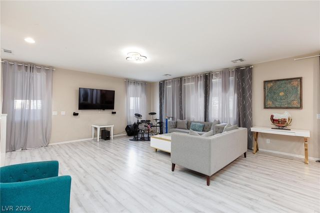 4902 Guysborough Street, Las Vegas, NV 89148