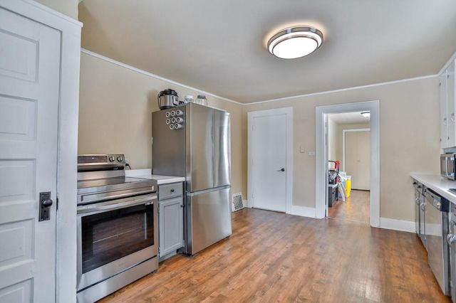 211 ROBB STREET, Schofield, WI 54476