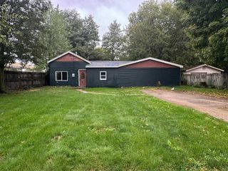 117 Lovell Street, Schoolcraft, MI 49087