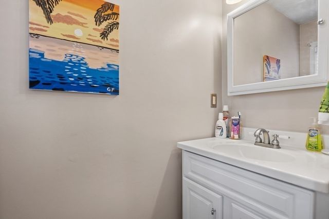 0 Buttonwood Ln 2, Peabody, MA 01960