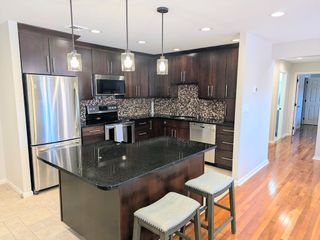 20 Central St 405, Salem, MA 01970